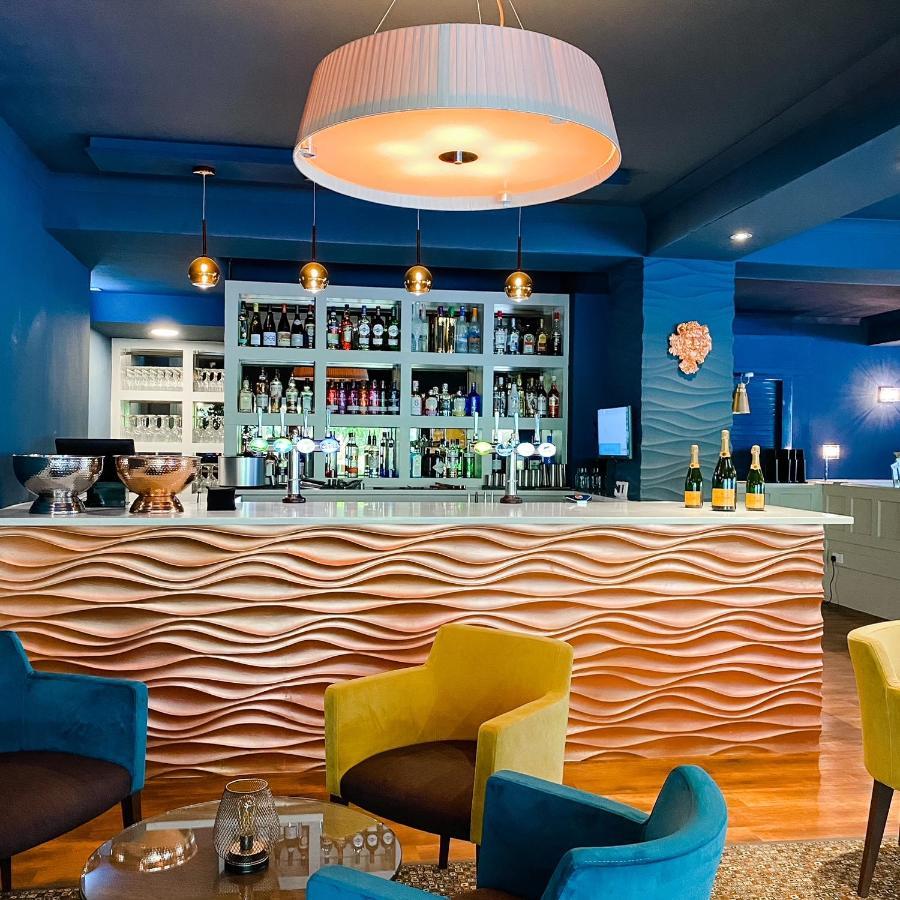 ווסטון סופר מארה South Sands Hotel מראה חיצוני תמונה
